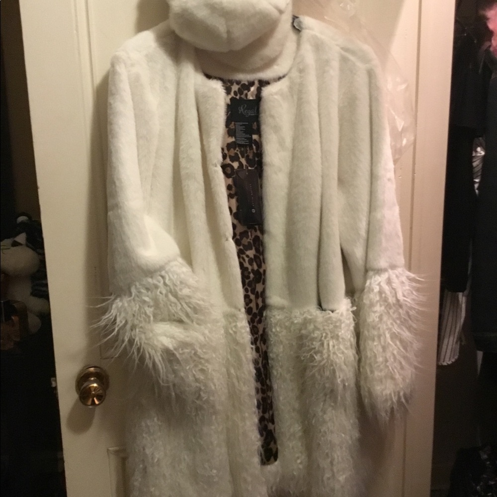 Beautiful mole jacket - Picture 2 of 4